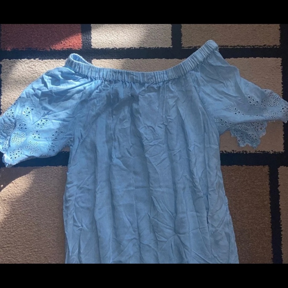 Dress - Picture 3 of 4